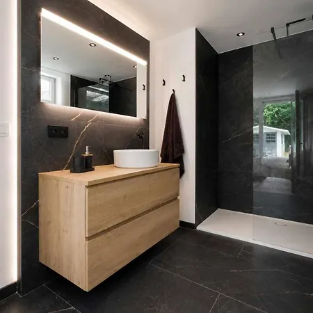 Le Cocon, Jacuzzi Privé Francorchamps